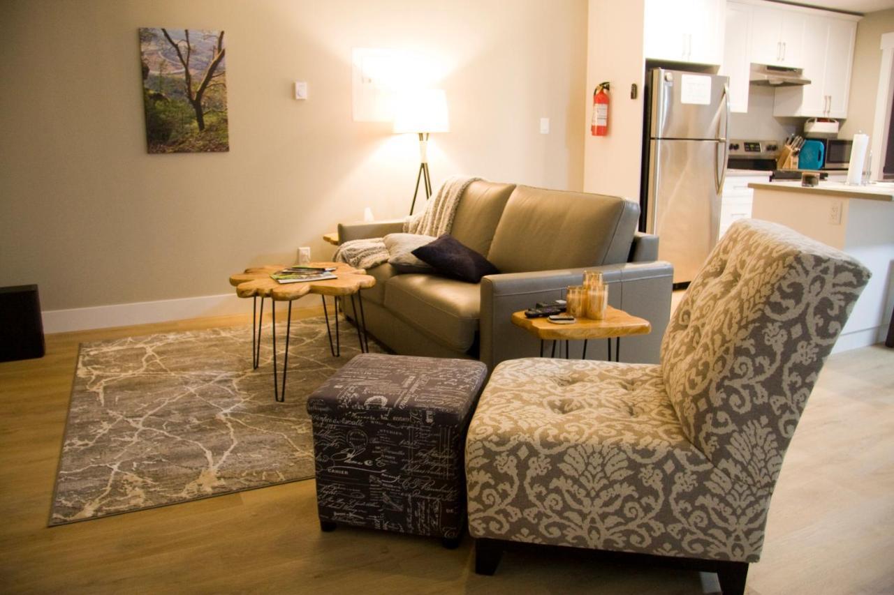 M&M'S Maple Bay Mountain Guesthouse - Licensed Duncan Eksteriør billede